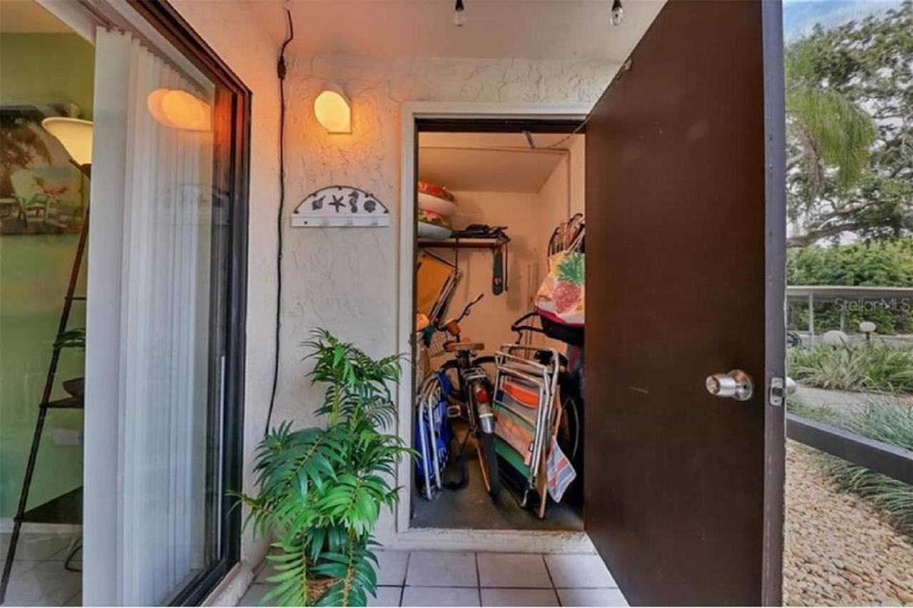 Siesta Key Escape Ground Floor Steps To Heated Pool And Free Trolley Apartment Ngoại thất bức ảnh