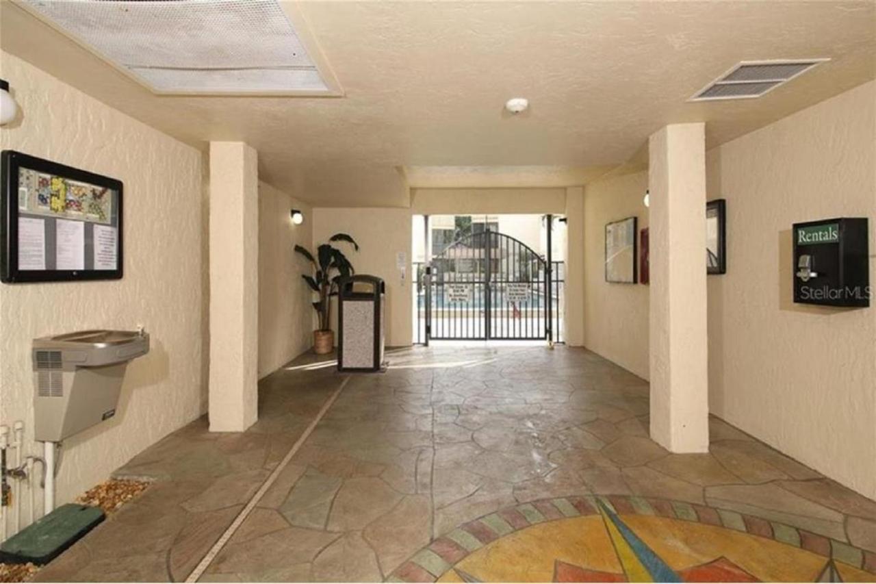 Siesta Key Escape Ground Floor Steps To Heated Pool And Free Trolley Apartment Ngoại thất bức ảnh