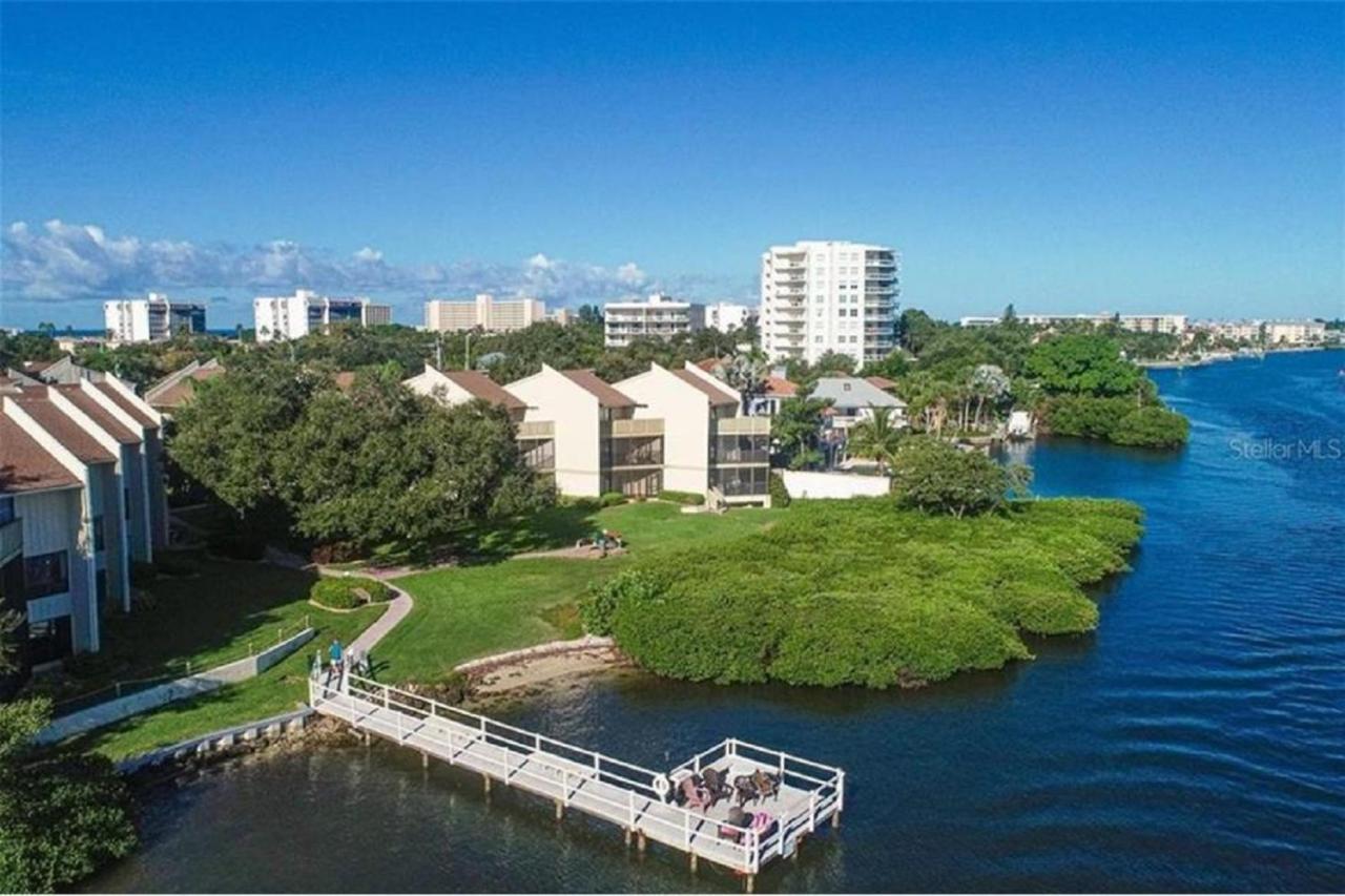 Siesta Key Escape Ground Floor Steps To Heated Pool And Free Trolley Apartment Ngoại thất bức ảnh