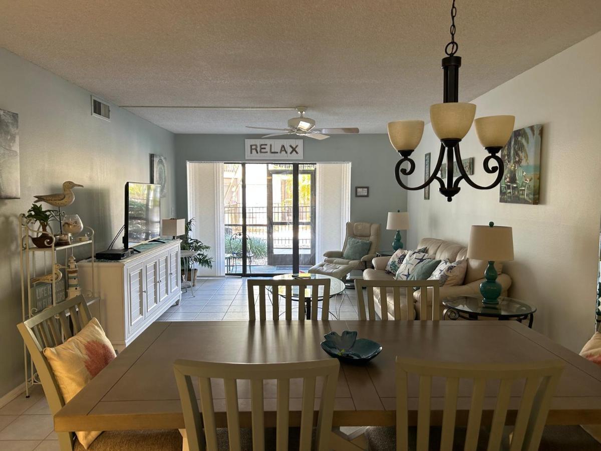 Siesta Key Escape Ground Floor Steps To Heated Pool And Free Trolley Apartment Ngoại thất bức ảnh